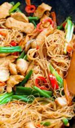 Chicken Singapore Noodles